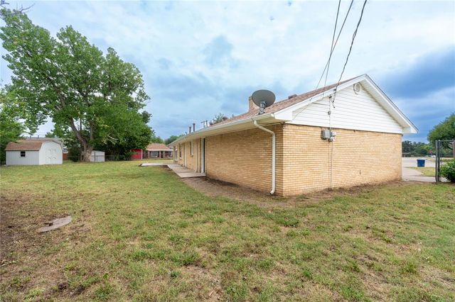 9412 Britton Circle, Oklahoma City, OK 73120