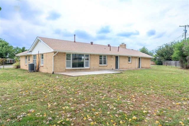 9412 Britton Circle, Oklahoma City, OK 73120