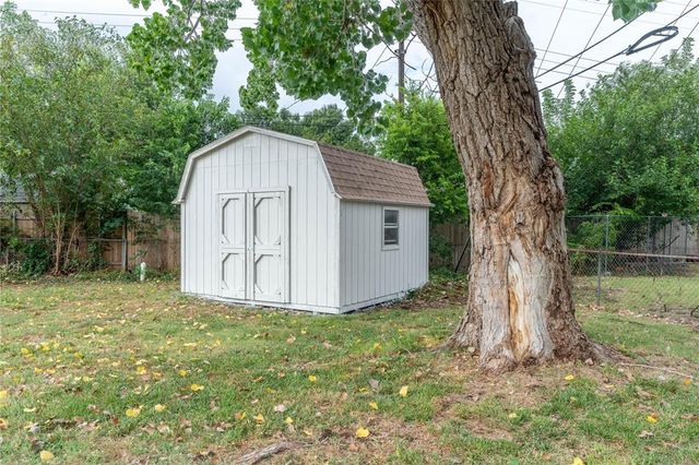 9412 Britton Circle, Oklahoma City, OK 73120