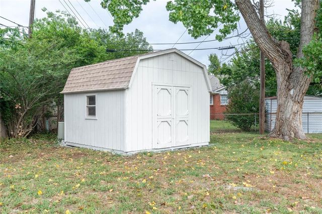 9412 Britton Circle, Oklahoma City, OK 73120