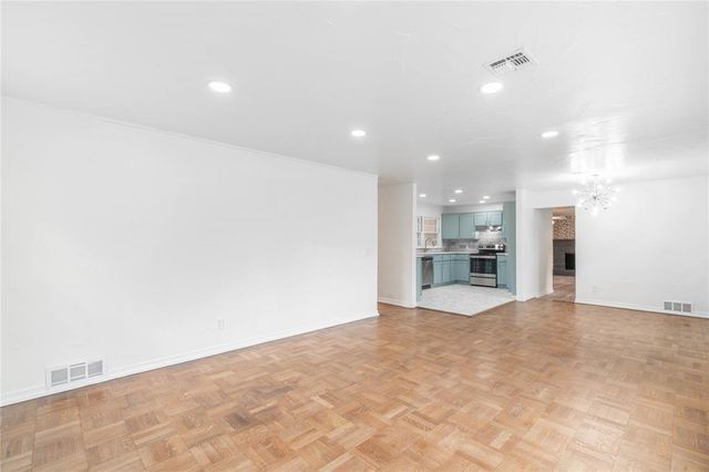 9412 Britton Circle, Oklahoma City, OK 73120