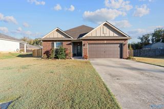 27500 Dieken Drive, Athens, AL 35613