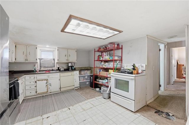 328 Walnut Avenue, Osawatomie, KS 66064