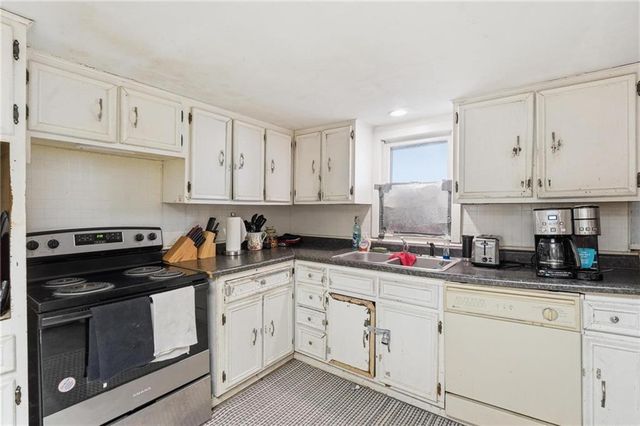 328 Walnut Avenue, Osawatomie, KS 66064