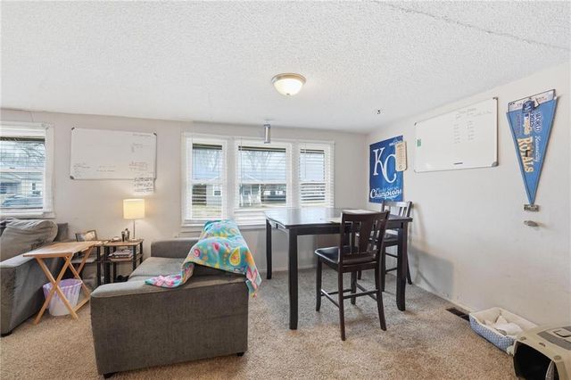 328 Walnut Avenue, Osawatomie, KS 66064