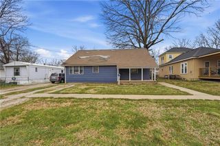 328 Walnut Avenue, Osawatomie, KS 66064