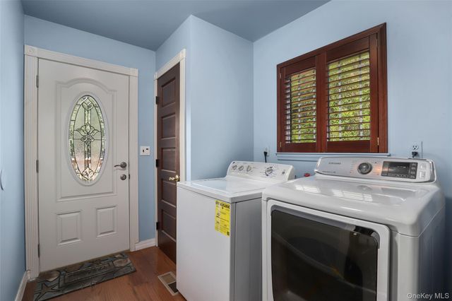 63 Underhill Road, Scarsdale, NY 10583