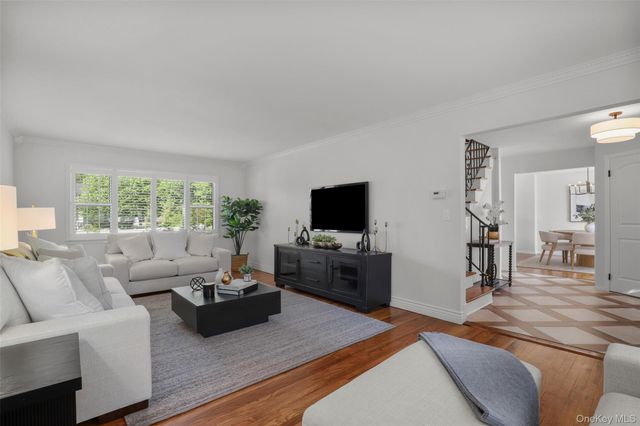 63 Underhill Road, Scarsdale, NY 10583