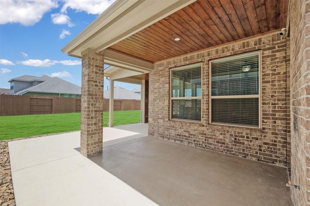 4948 Birchwood Bluff Lane, Rosharon, TX 77583