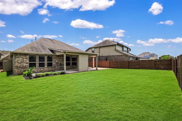 4948 Birchwood Bluff Lane, Rosharon, TX 77583