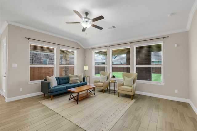 4948 Birchwood Bluff Lane, Rosharon, TX 77583