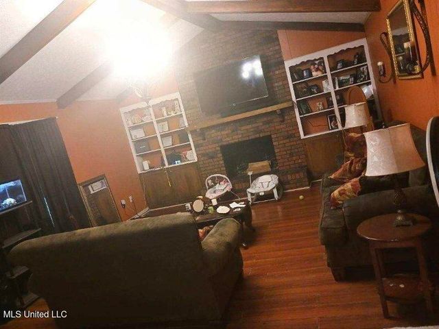 1660 Smallwood Street, Jackson, MS 39212