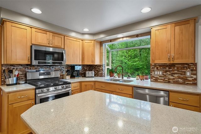 7011 158th Street SE, Snohomish, WA 98296