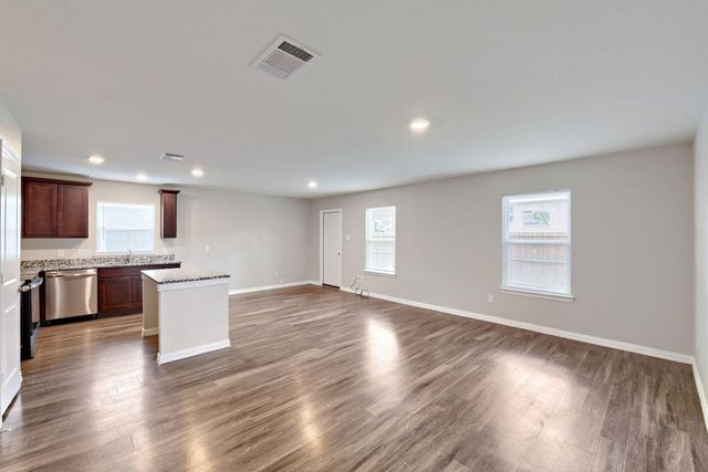 410 New Mexico Street, Houston, TX 77029