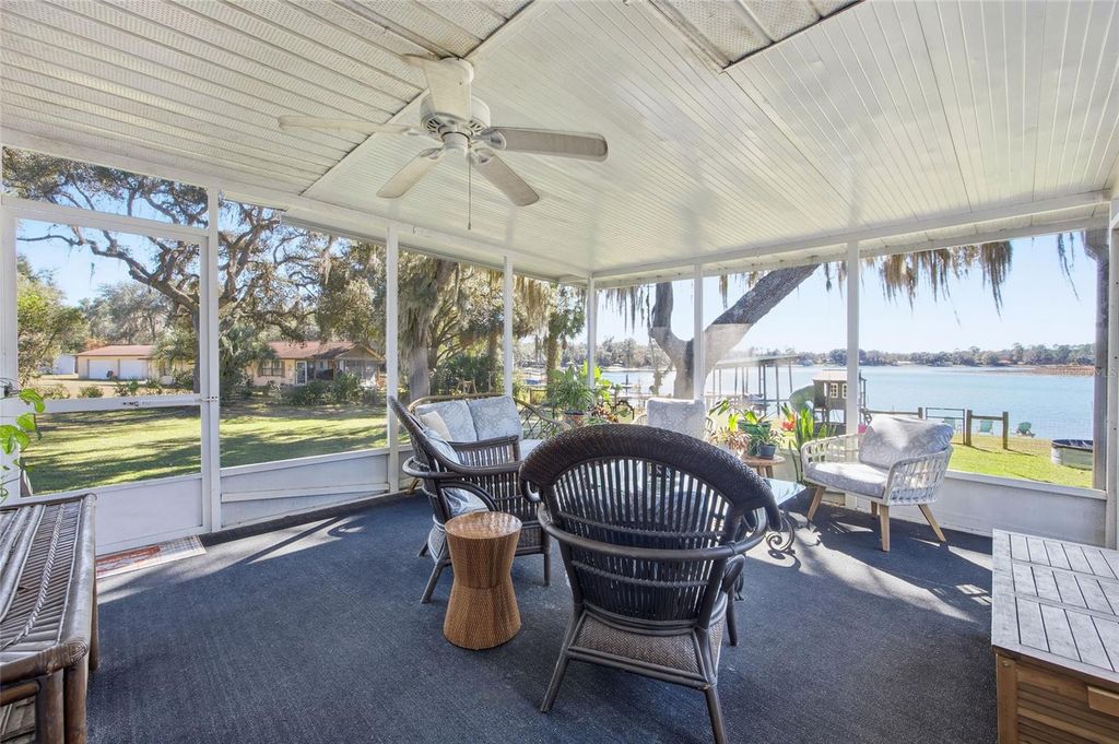 Image 4 of property listing at 10550 NE 222ND PLACE ROAD, Fort Mc Coy, FL 32134