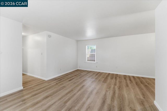 1917 Nevin Ave, Richmond, CA 94801