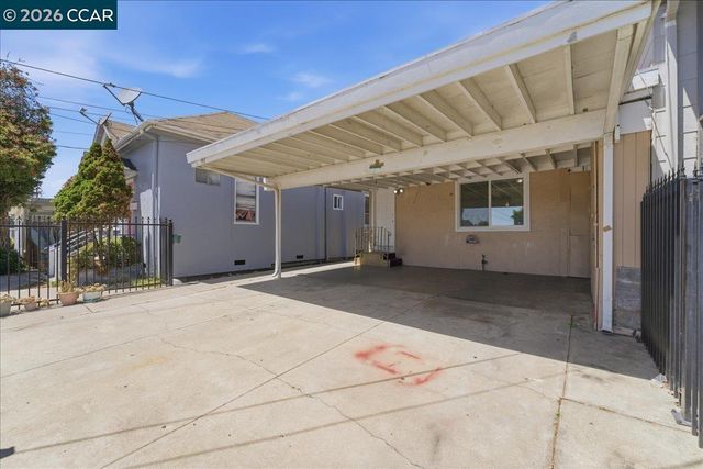 1917 Nevin Ave, Richmond, CA 94801