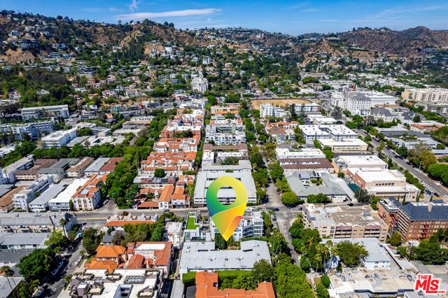 1275 Havenhurst Drive 15, West Hollywood, CA 90046