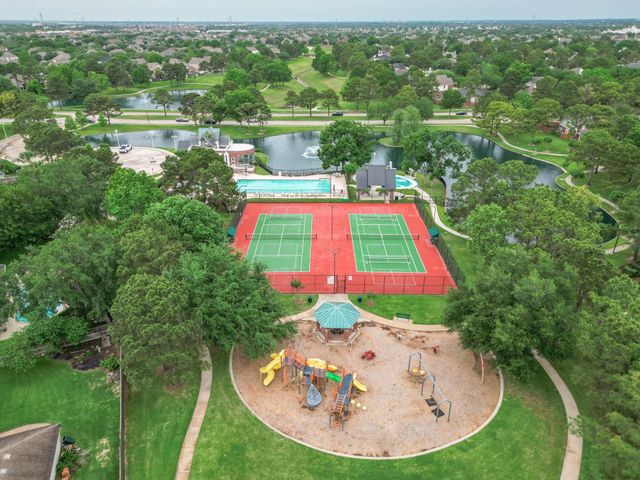 17603 W Copper Lakes Drive, Houston, TX 77095