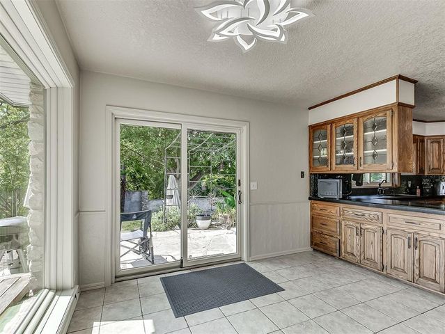 10 Rustic Hills Street, Norman, OK 73072