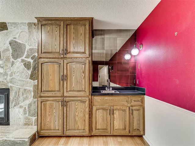 10 Rustic Hills Street, Norman, OK 73072
