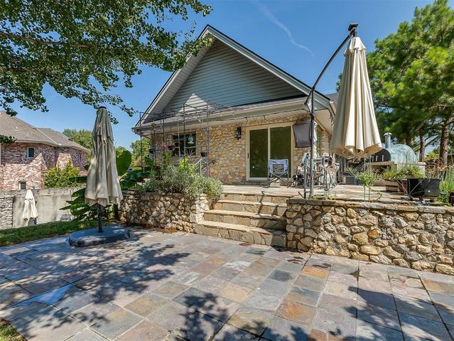 10 Rustic Hills Street, Norman, OK 73072
