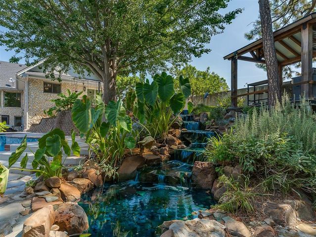 10 Rustic Hills Street, Norman, OK 73072