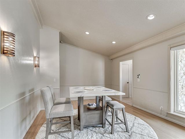 10 Rustic Hills Street, Norman, OK 73072