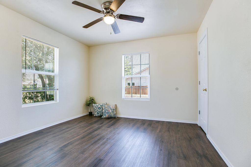 Image 19 of property listing at 1502 Walnut Street, San Angelo, TX 76901