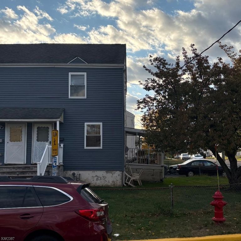 163 Winchester Rd, Woodbridge Twp., NJ 08863 — exterior
