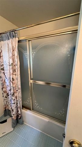 37021 Charter Oaks Boulevard 14, Clinton Township, MI 48036