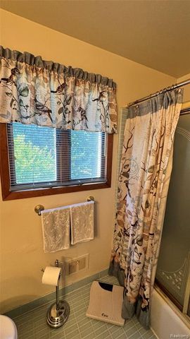 37021 Charter Oaks Boulevard 14, Clinton Township, MI 48036