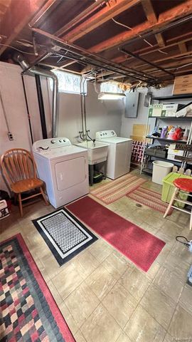 37021 Charter Oaks Boulevard 14, Clinton Township, MI 48036