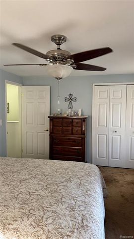 37021 Charter Oaks Boulevard 14, Clinton Township, MI 48036