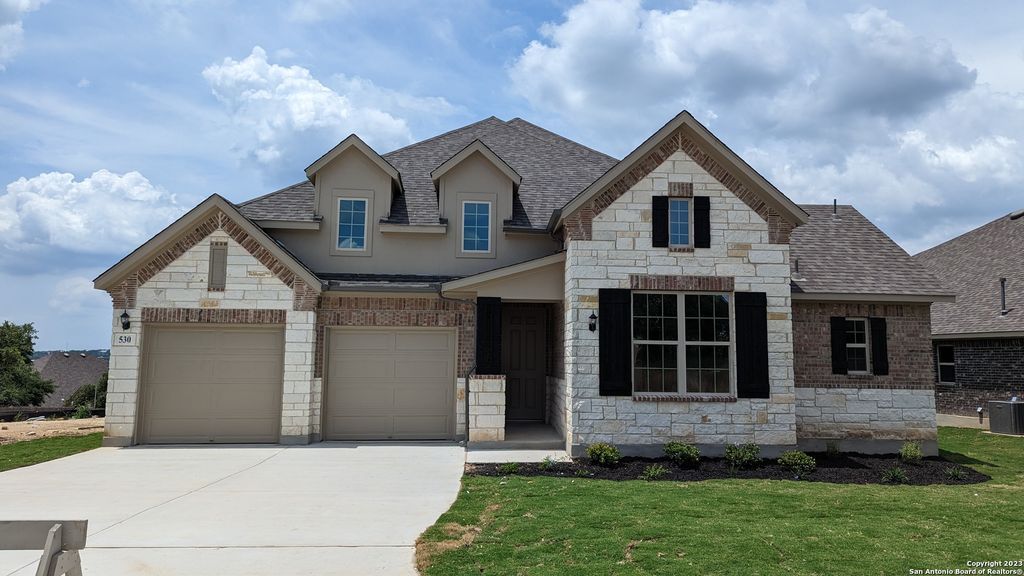530 Singing CrK, Spring Branch, TX 78070