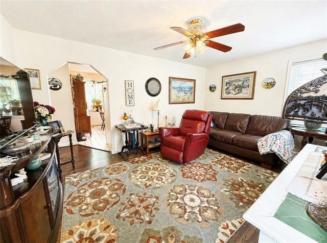 11004 E 78th Street, Raytown, MO 64138