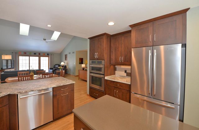 4224 N Circle DRIVE, Mount Pleasant, WI 53405