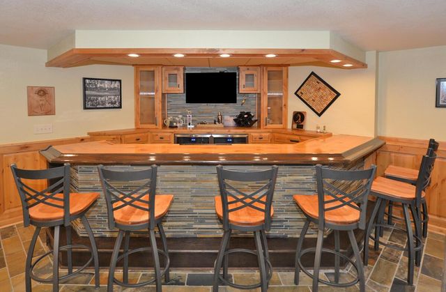 4224 N Circle DRIVE, Mount Pleasant, WI 53405