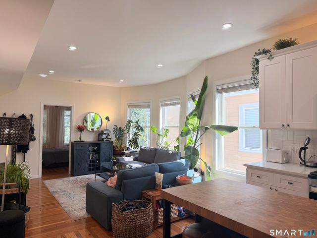 140 Foster Street 2, New Haven, CT 06511