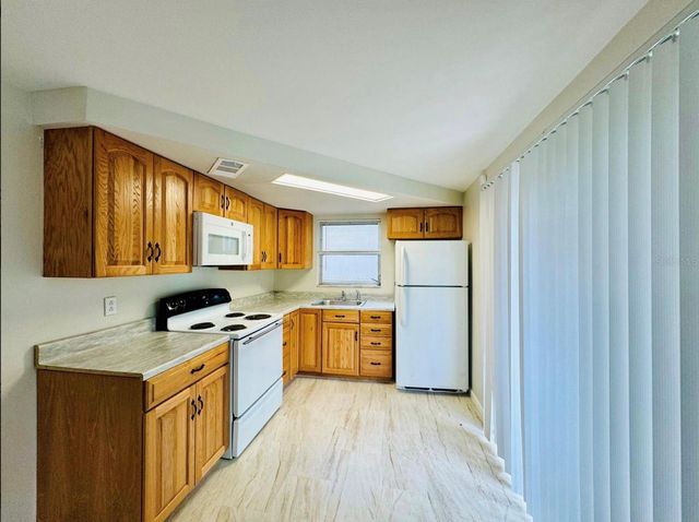 1103 CLASSIC DRIVE, Holiday, FL 34691