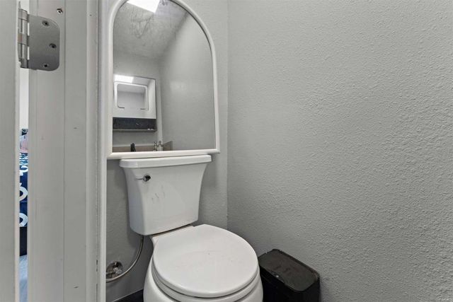 1205 N Santa Fe Ave 50, Vista, CA 92084