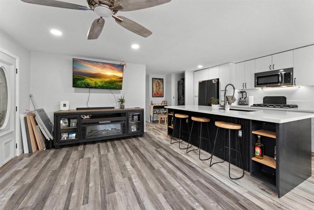1205 N Santa Fe Ave 50, Vista, CA 92084