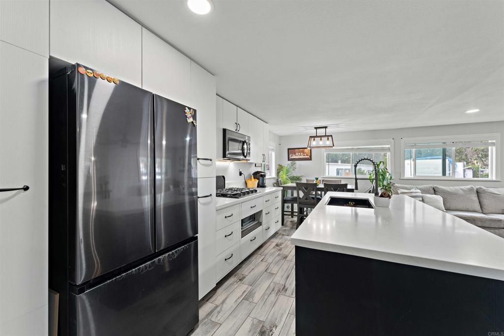 1205 N Santa Fe Ave 50, Vista, CA 92084