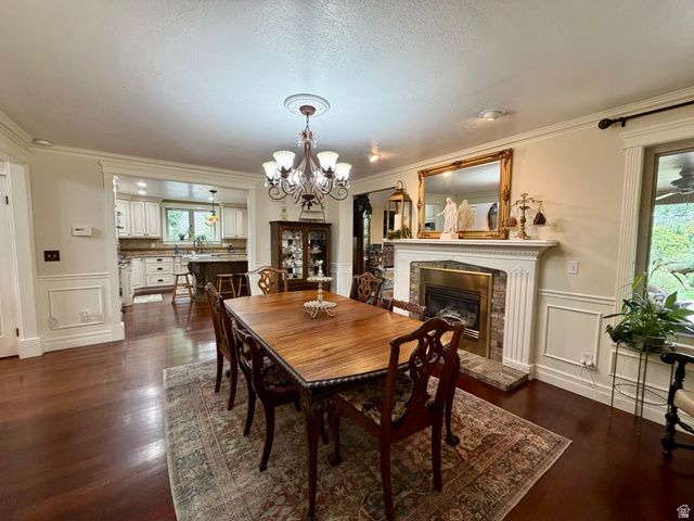 2205 E SUNSET DR, Layton, UT 84040