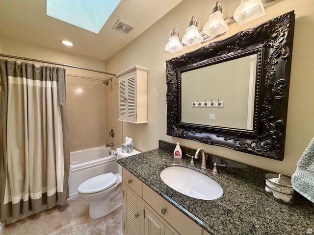 2205 E SUNSET DR, Layton, UT 84040