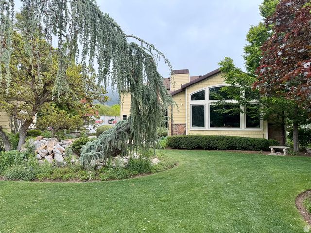 2205 E SUNSET DR, Layton, UT 84040