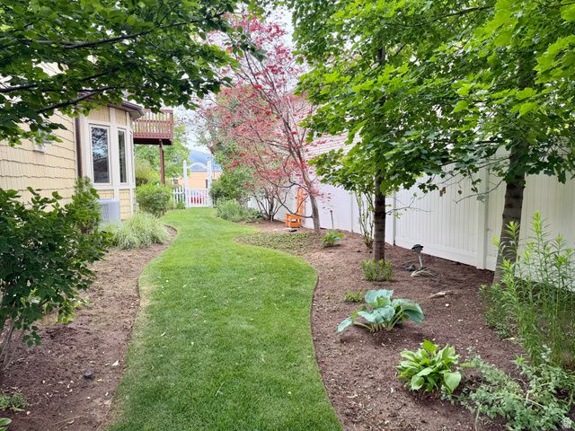 2205 E SUNSET DR, Layton, UT 84040