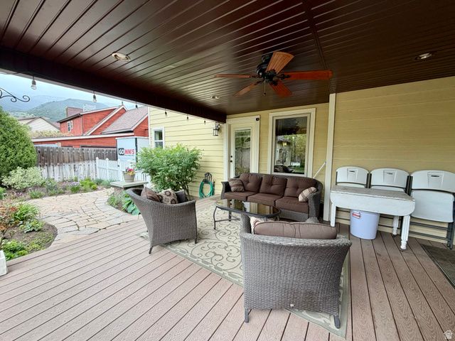 2205 E SUNSET DR, Layton, UT 84040