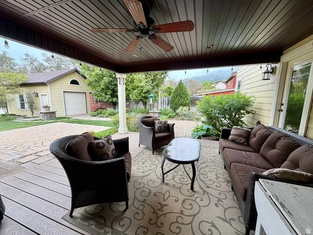 2205 E SUNSET DR, Layton, UT 84040
