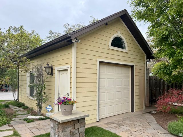2205 E SUNSET DR, Layton, UT 84040